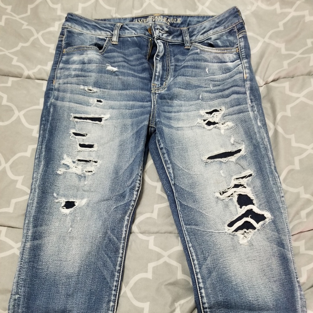 American Eagle Ankle Crop Jeans